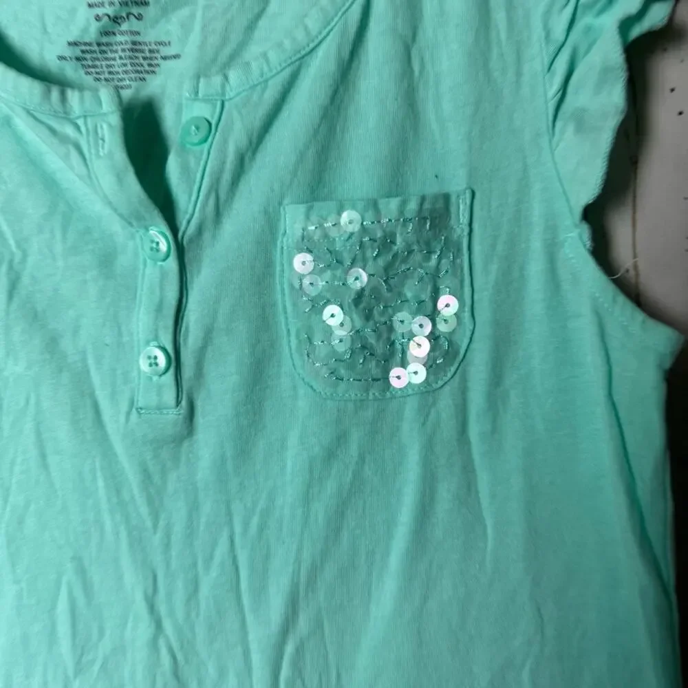 Old Navy Kids Aqua Sequin Pocket  Short Ruffle Sleeve With button Detail Sz L